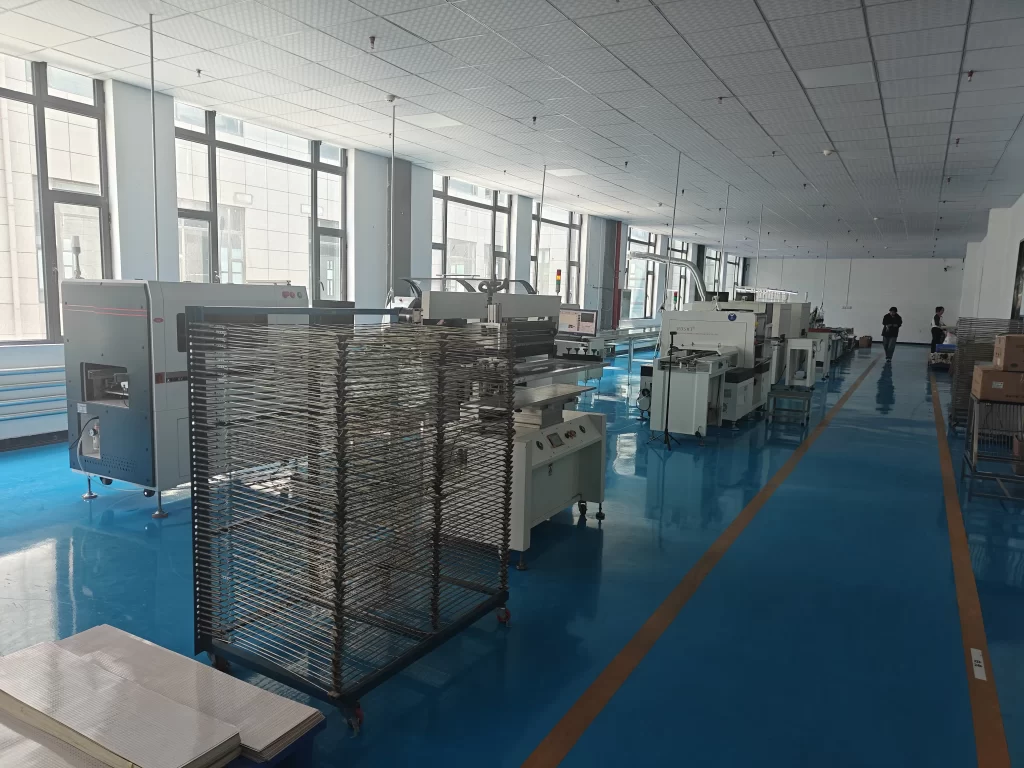 Photos of the interior of the Jinbiao Lighting factory